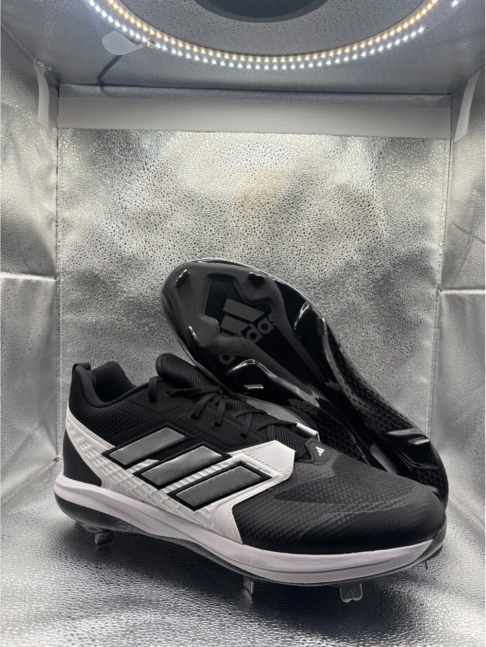 Adidas icon 8 baseball cleats core black